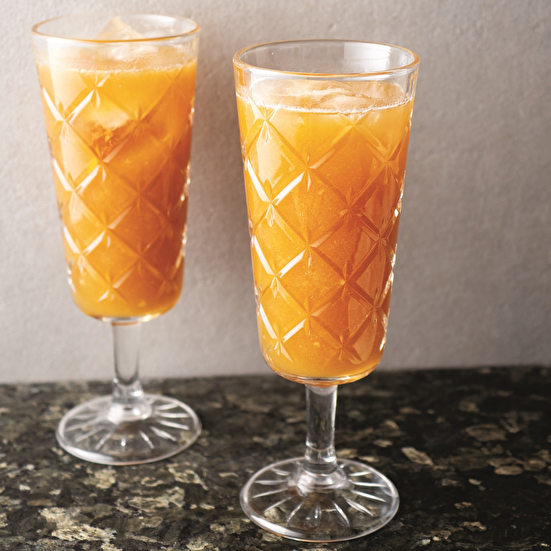 Bergamotlu Nektarinli Soğuk Çay