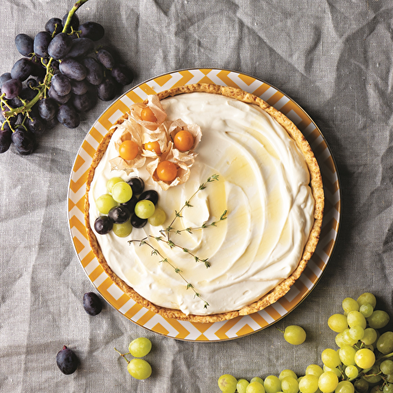 Pastacı Kremalı Üzümlü Tart