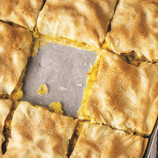 Patatesli Fırın Böreği