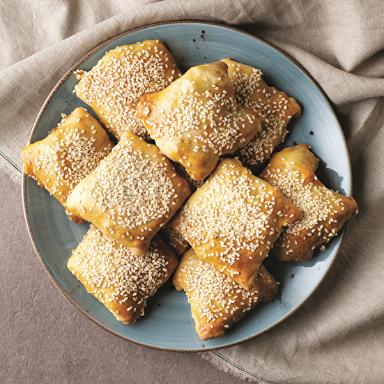 Tavuklu Bohça Börek