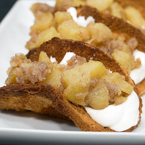 Elmalı Tarçınlı Taco