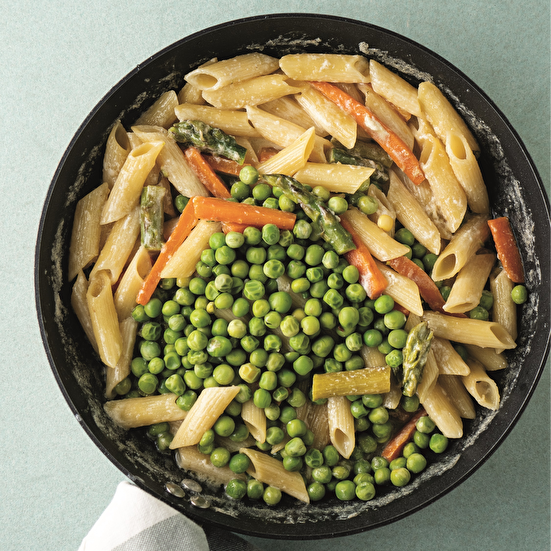 Kremalı Kuşkonmazlı Makarna