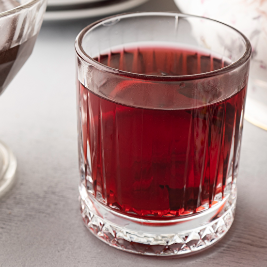 Hibisküslü Reyhanlı Sıcak İçecek