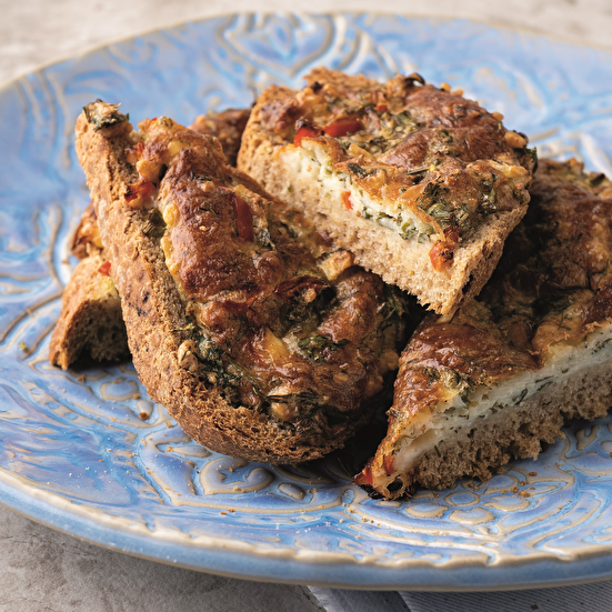 Peynirli Ekmek Üstü