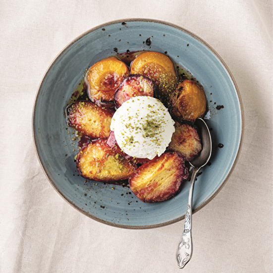 Fırında Yaz Meyveleri