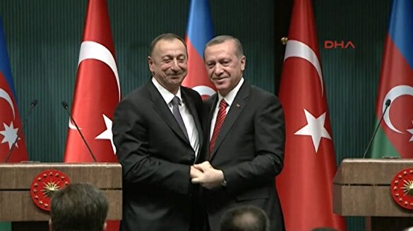 Erdoğan ve Aliyev'den samimi görüntüler