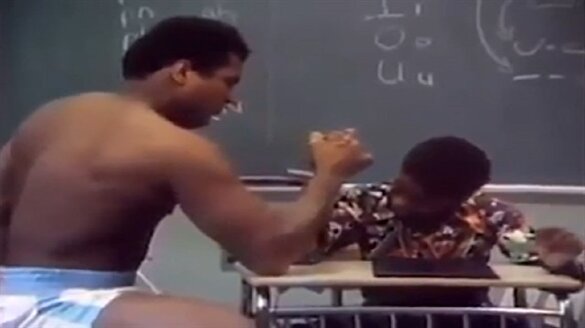Muhammed Ali’nin çocuklarla videosu izlenme rekoru kırıyor