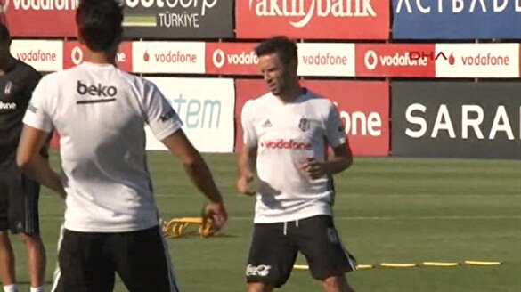 besiktas gokhan gonul un 15 yillik kartal dovmesi yeni safak