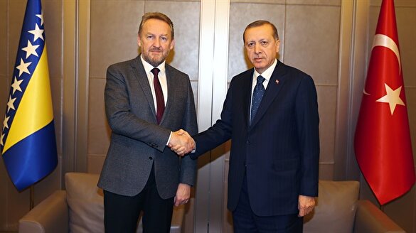 Cumhurbaşkanı Erdoğan Bakir İzzetbegoviç'le görüştü