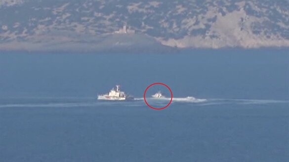 Kardak'ta Yunan Sahil Güvenlik botu böyle rezil oldu!