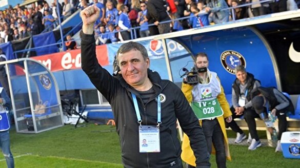 Hagi'den tarihe geçen şampiyonluk