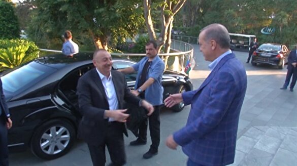 Cumhurbaşkanı Erdoğan Aliyev'i böyle karşıladı