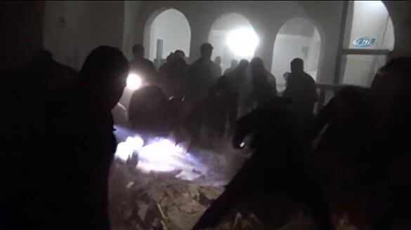 Kilis'te camiye roket atıldı: 15 yaralı