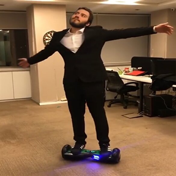 enes batur un filmi iptal edildi