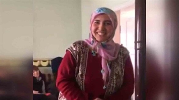 Konuşmasına Fransızca başlayıp Türkçe bitiren Karslı kadın fenomen oldu