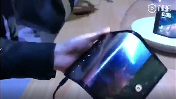 katlanabilir ekranli telefonlar