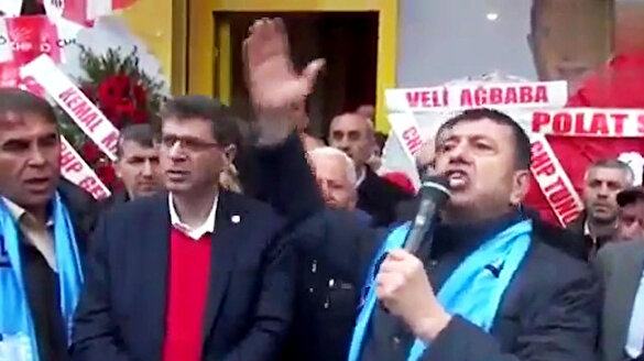 CHP'li Veli Ağbaba: AK Parti'ye oy verenin elleri kırılsın
