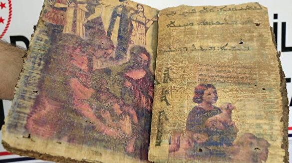 Diyarbakır’da 1400 yıllık dini kitap ele geçirildi