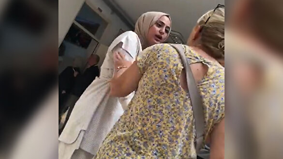 Sandığa giden başörtülü kadına çirkin maumele