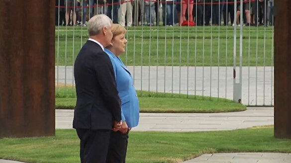Merkel yine titreme nöbeti geçirdi