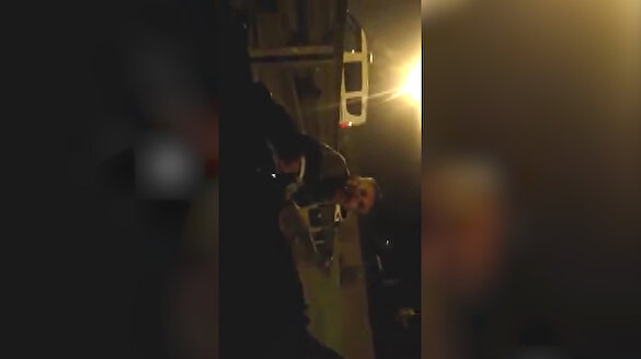 İhanet gecesinden yeni görüntüler: 'Kolu koptu araba getirin'