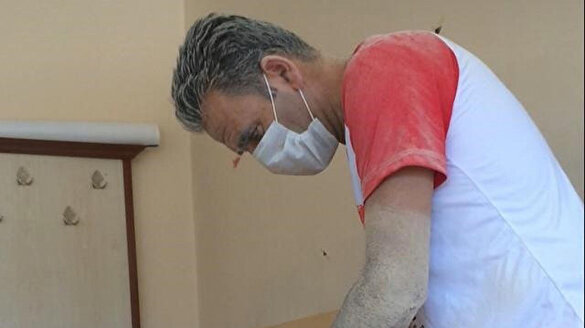 Bakan Selçuk'tan, fedakar öğretmene teşekkür telefonu
