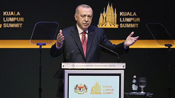 Malezya'daki zirveye Erdoğan'ın konuşması damga vurdu