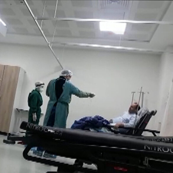 Bursa Da Koronavirus Suphesi Olan Hasta Maske Takmamak Icin Direndi
