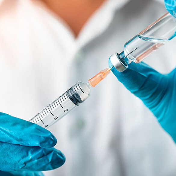 Oxford Üniversitesi Profesörü: Aşı geliştirilse bile sonsuza dek korumaz
