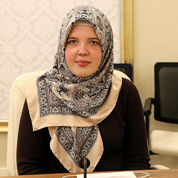 Kayseri'yi gezmeye gelen Danimarkalı Malene, Ramazan ayından etkilenerek Müslüman oldu