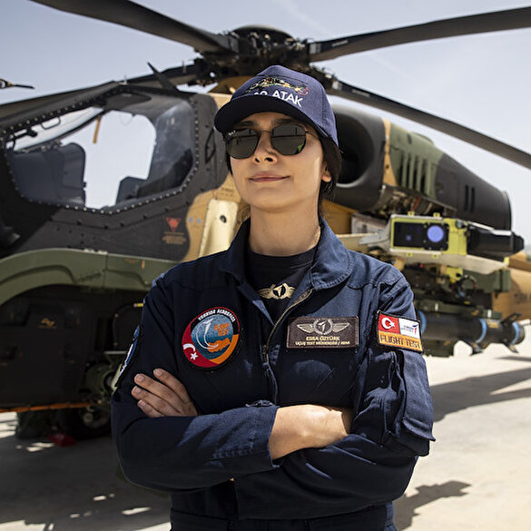 Güçlenen Atak helikopterinden 19 Mayıs'a özel uçuş