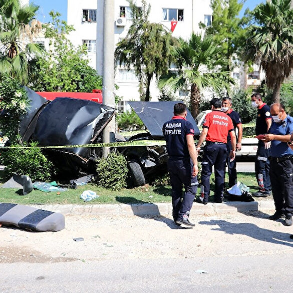 Sınav için yola çıkan kız kardeşler okula 200 metre kala kazada yaralandı