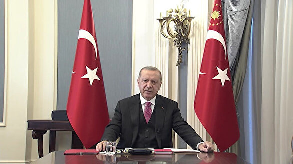 Cumhurbaşkanı Erdoğan'dan sosyal medyada hakaret yağdıranlara sert tepki: Bu alçakların peşini bırakmayacağız