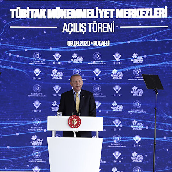 Cumhurbaşkanı Erdoğan'dan aşı müjdesi: Bir adayımız insanlar üzerinde klinik çalışma safhasına geldi