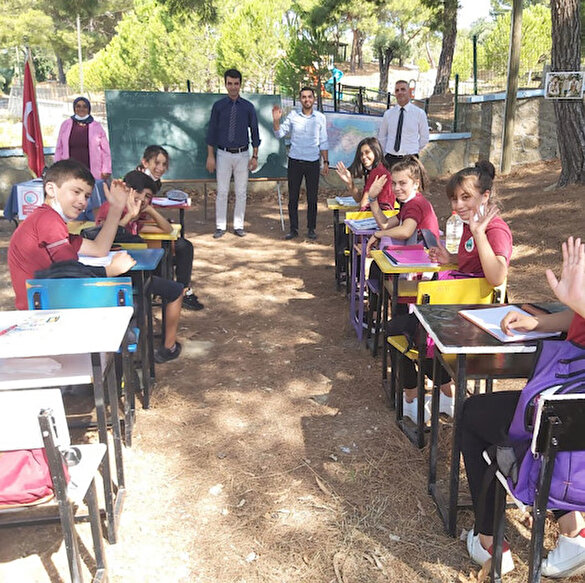 Antalya'da bir okul