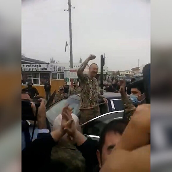 Azerbaycan Cumhurbaşkanı Aliyev'i Fuzuli'de coşkulu kalabalık karşıladı