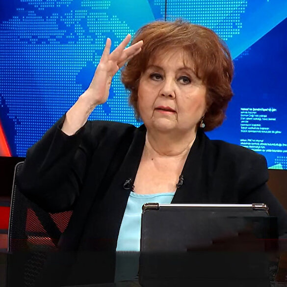 Halk TV sunucusu Ayşenur Arslan: Mehmetçik Azerbaycan'a şov için gidiyor