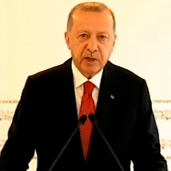 Cumhurbaşkanı Erdoğan: Önümüzdeki haftadan itibaren kongrelerimizi erteliyoruz