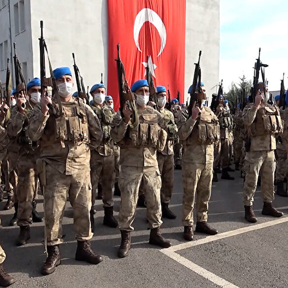 Kahraman Türk komandoları barış için Suriye’ye uğurlandı: Kurbanlar kesilip sirenler çalındı