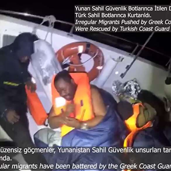 Vicdansız Yunanlar mültecileri darp edip Türk karasularında ölüme terk etti: Bakan Soylu kurtarıldıklarını açıkladı