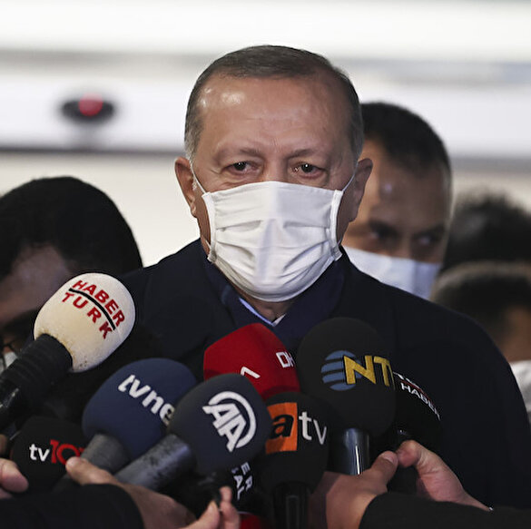Cumhurbaşkanı Erdoğan koronavirüs aşısı oldu: Siyasiler bu aşıyı teşvik etmeli