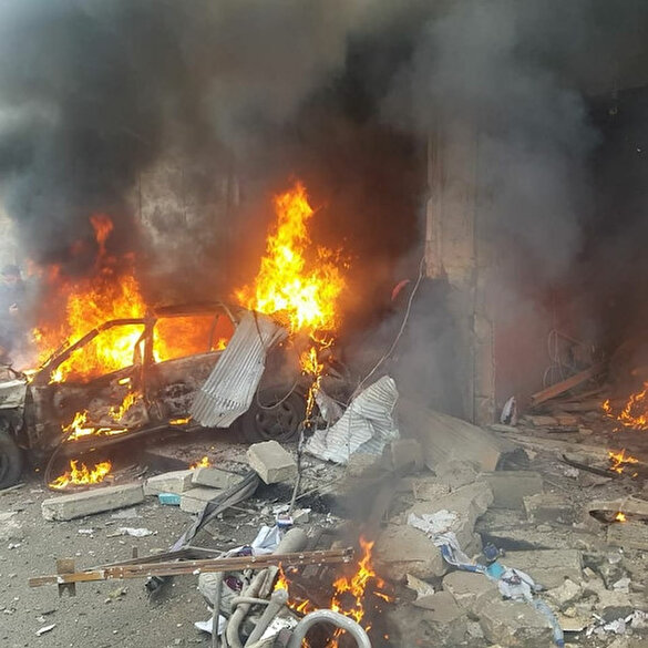 Azez'de bomba yüklü araçla saldırı: 1 ölü, 10 yaralı