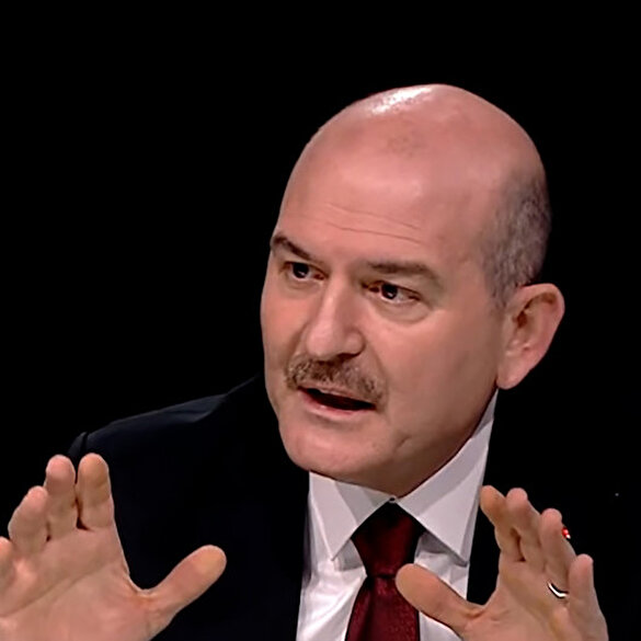 Bakan Soylu'dan rektör odasına girmeye çalışan provokatörlere net mesaj: Boğaziçi Üniversitesi ayağa kalksa da müsaade etmem