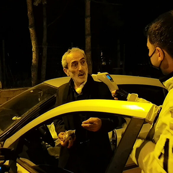 Kısıtlamada ehliyetsiz ve alkollü yakalanan sürücü: Alkol var, her şey var, sıkıntı yok iyi çek