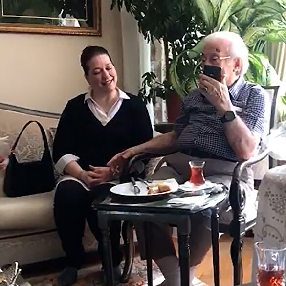 Cumhurbaşkanı Erdoğan, Osmanlı Hanedan Reisi Harun Osmanoğlu'nu telefonla arayarak başsağlığı diledi