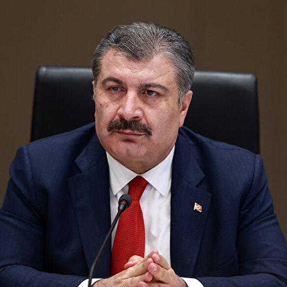 Sağlık Bakanı Koca: Türkiye salgındaki en zor dönemini geçiriyor