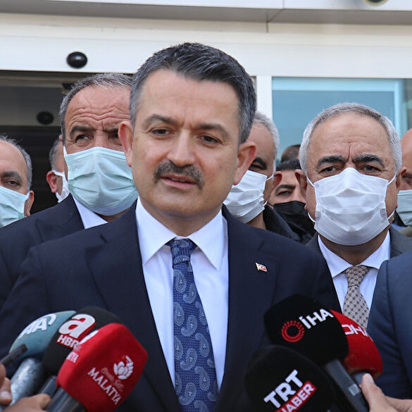 Bakan Pakdemirli gökyüzünde korku dolu o anları anlattı