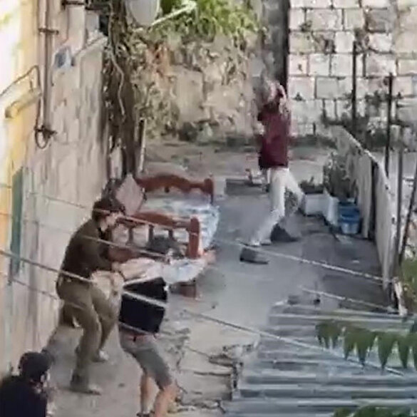 İşgalciler, Doğu Kudüs'te Filistinlilere ateş açtı
