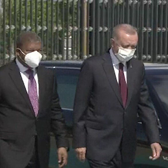 Cumhurbaşkanı Erdoğan Angola Cumhurbaşkanı Laurenço’yu resmi törenle karşıladı