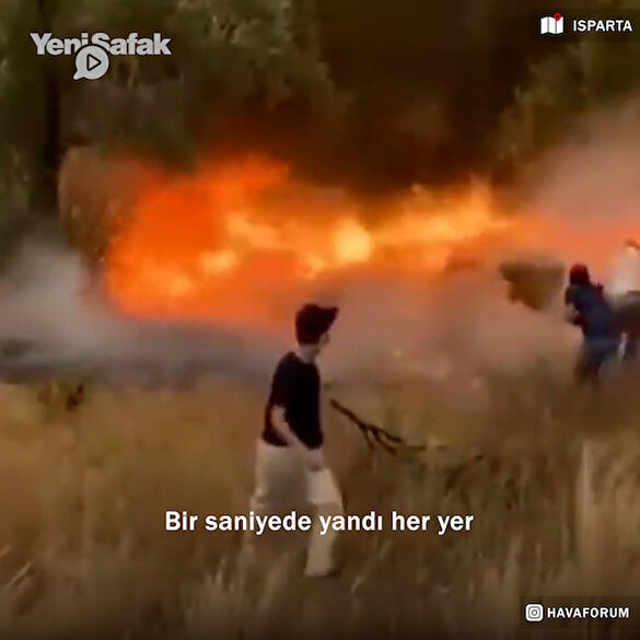 Isparta'da kozalağın alev topuna dönüşerek yangın çıkardığı anlar kamerada